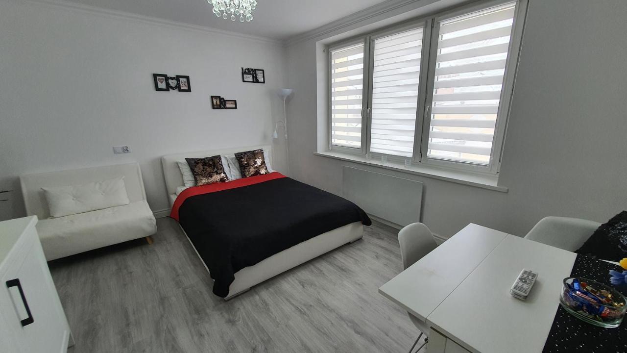 Sunny Apartments Gorlice Zewnętrze zdjęcie